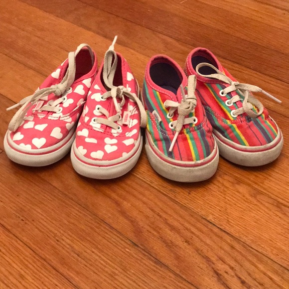 Two pairs of toddler girls vans size 6 pink - Picture 4 of 7